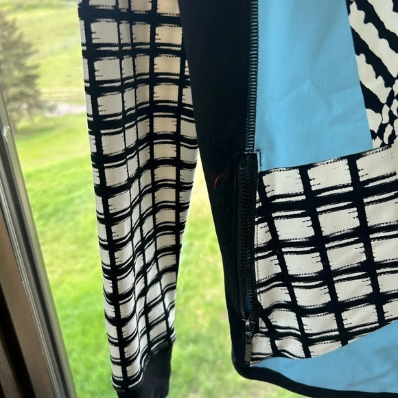 Bylyse track coat/jacket size small  worn under 10 times - Picture 4 of 5